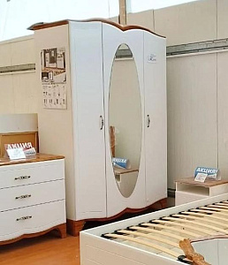 Шкаф для одежды